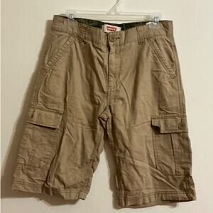 Levi's Youth Boys Size 16 REG w28 w 71Cargo Shorts Khaki